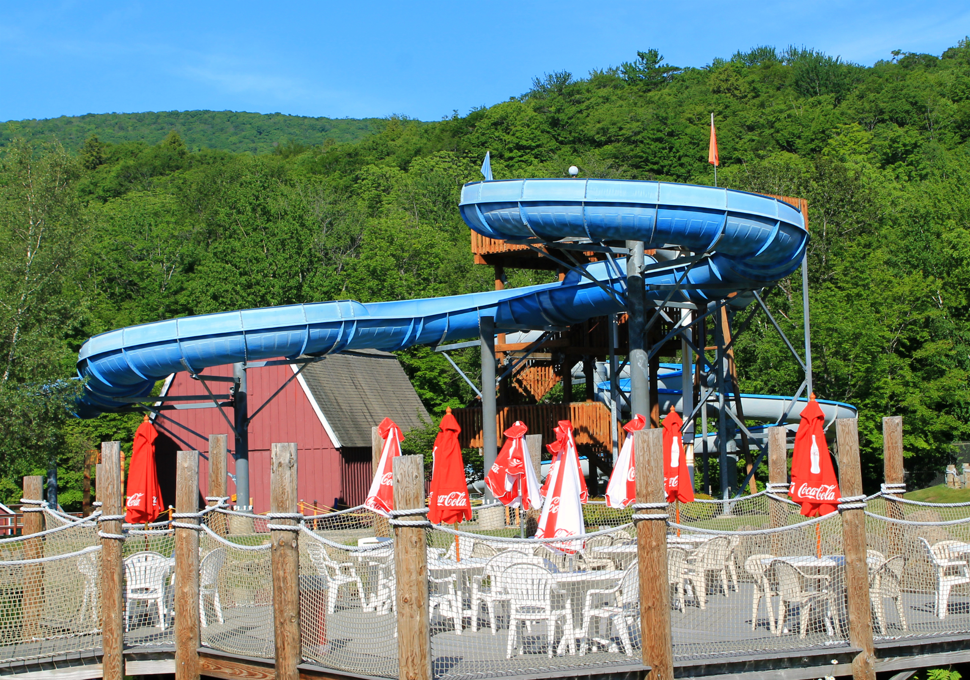 White Mtn NH Summer Attraction Whales Tale Water park